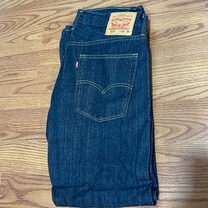 Mens levis jeans